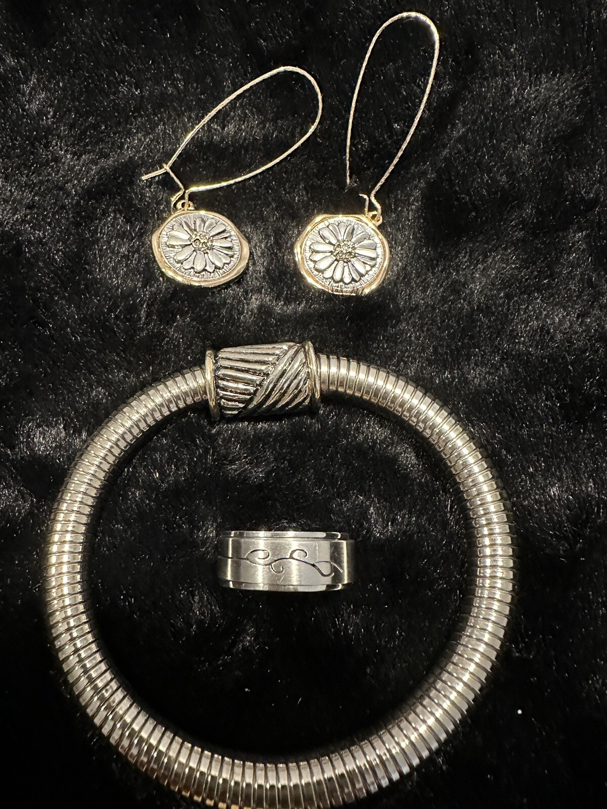 Sunflower Jewelry Set 3 Pc Bracelet Earrings Spinner Ring Silver Gold Tone Size 5-image