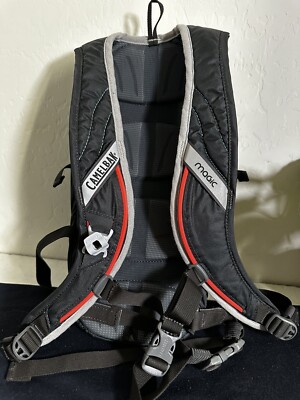 CamelBak Magic 70 oz / 2 L Hydration Pack- No Bladder | eBay display picture 3