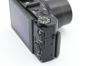 Sony Cyber-shot DSC-RX100 II M2 20.2MP RX100M2 Digital Camera