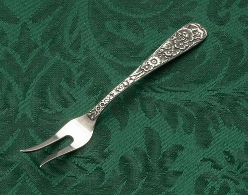 Repousse by S Kirk & Son Sterling Silver Lemon Fork 4.5"