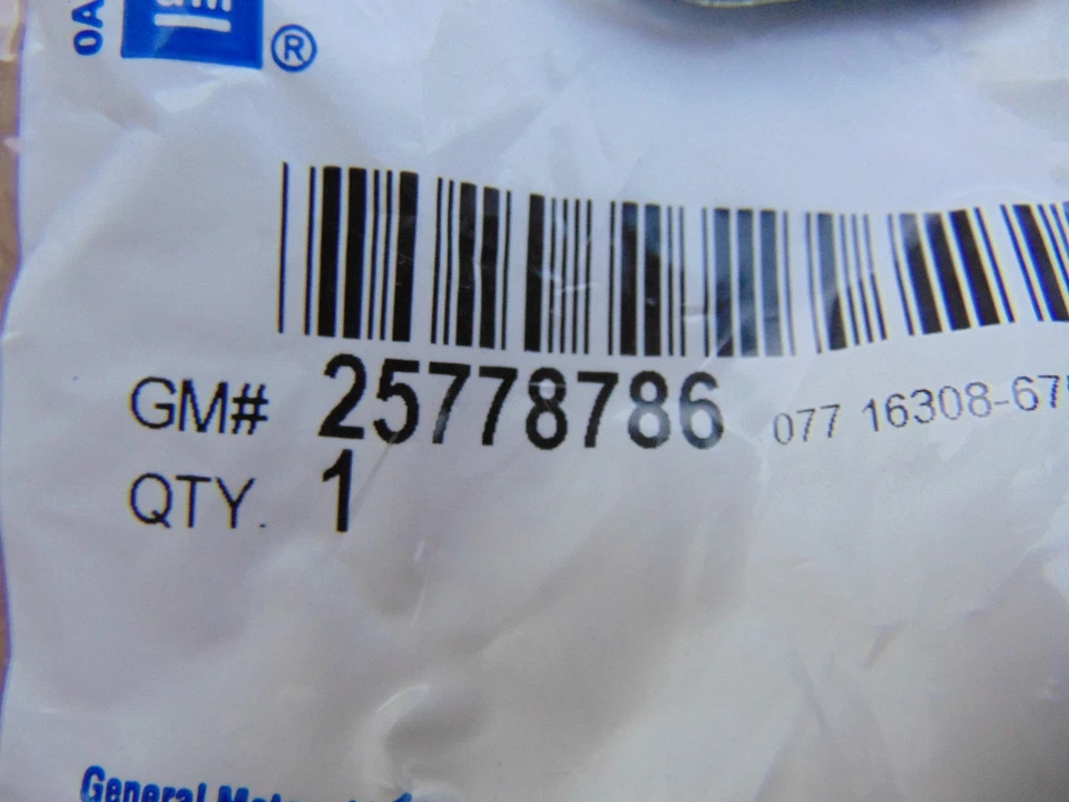 ЛАМПА НОМЕРНОГО ЗНАКА ЗАДНЕГО ПОДЪЕМНОГО БОРТА TAHOE SUBURBAN YUKON ЭСКАЛАДА 25778786 - Изображение 2 из 2