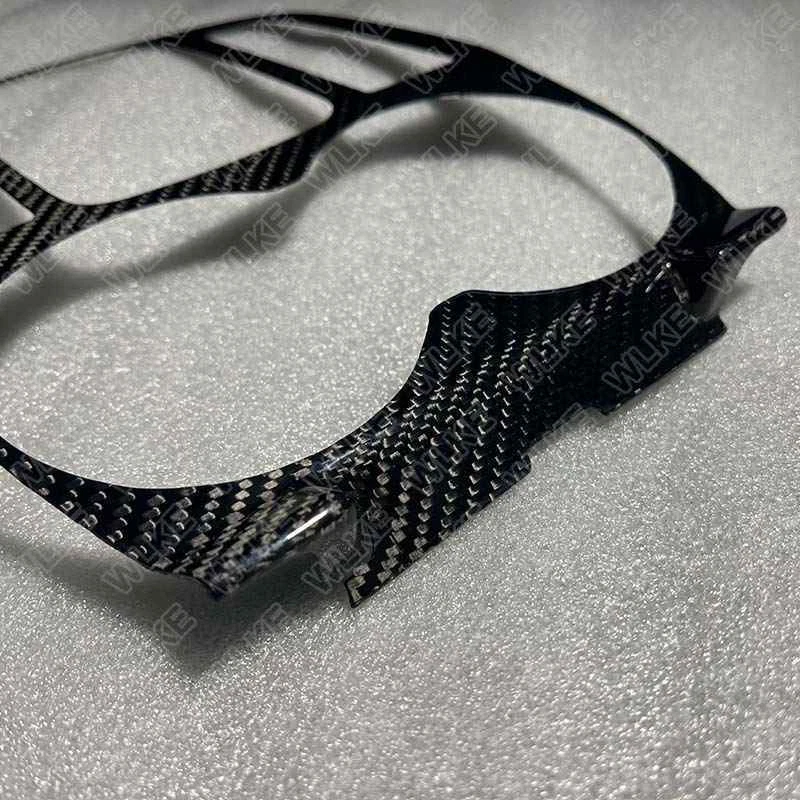 Cubierta de panel de cambio de marchas de fibra de carbono seco para Maserati GranTurismo 2008-2019 Foto 3 de 3