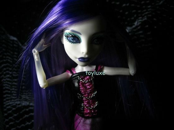 boneca monster high spectra luzes apavorantes mattel