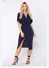 Fashion Nova Women’s Blue Dress Size Médium