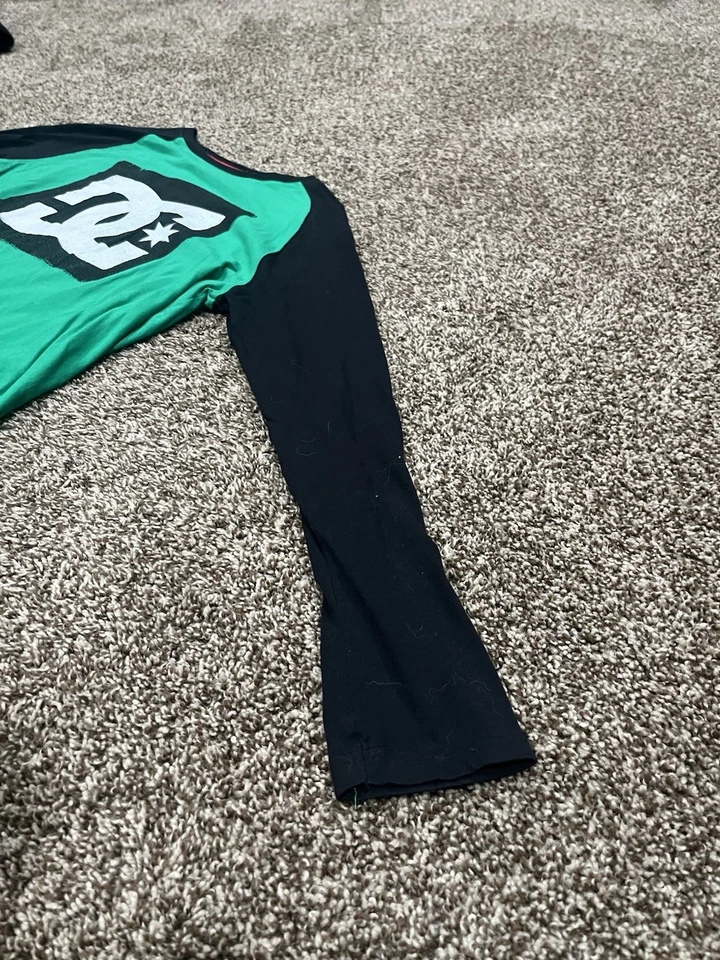 Y2K DC Shoes Long Sleeve Shirt Lot XL - Image 3 of 4