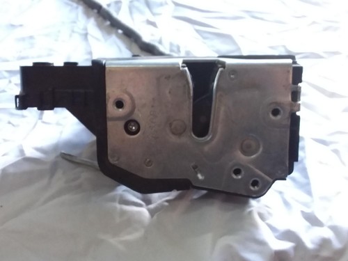 BMW 3 SERIES LOCK MECHANISM LEFT FRONT DOOR LOCK, E46, COUPE/CABRIO, LATE TYPE,