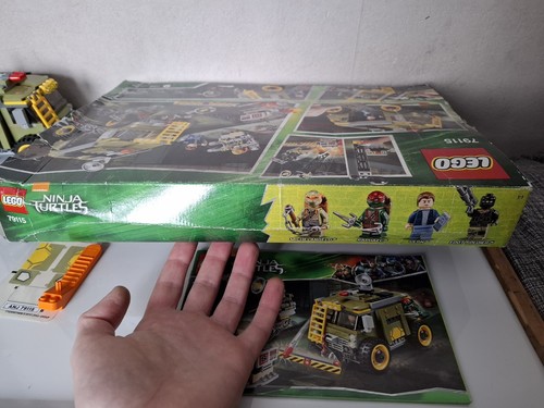 Lego 79115 Teenage Mutant Ninja Turtles Set Van Takedown Complete Box & Figures - Picture 19 of 21