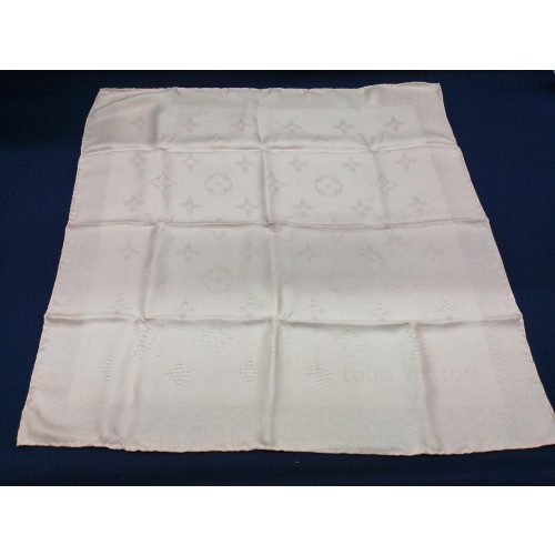 LOUIS VUITTON pre-owned scarves from Japan