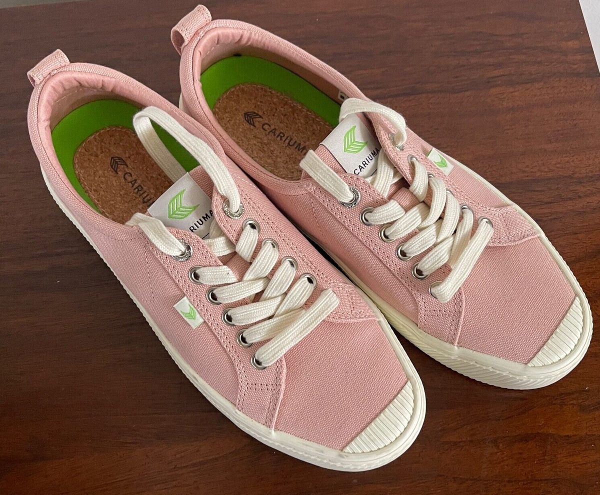 Cariuma OCA Low Rose Pink Organic Cotton Canva Vegan  display picture 2