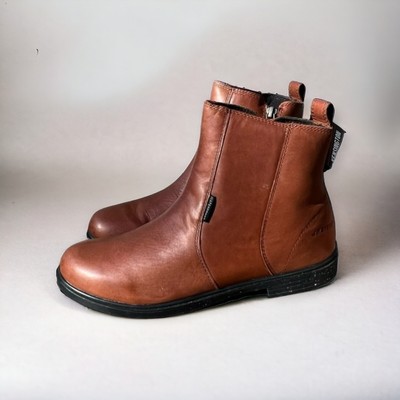  NEW w/tag Baffin Kensignton Brown Waterproof Leather Boots Size 8 (Box inc.}.