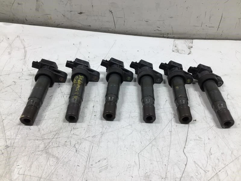 2010 KIA SEDONA IGNITION COIL SET OF 6 / IGNITOR OEM+ - Image 4 of 4