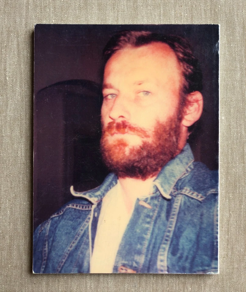 MARTIN KIPPENBERGER FICKJOURNALEN / BY ALBERT OEHLEN / 2000 - Image 2 of 4