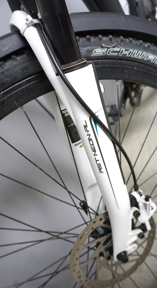 Univega Terreno Serie Fahrrad Trekkingrad Rad Bike 28 Zoll Herren (A025-122) - Bild 3 von 4