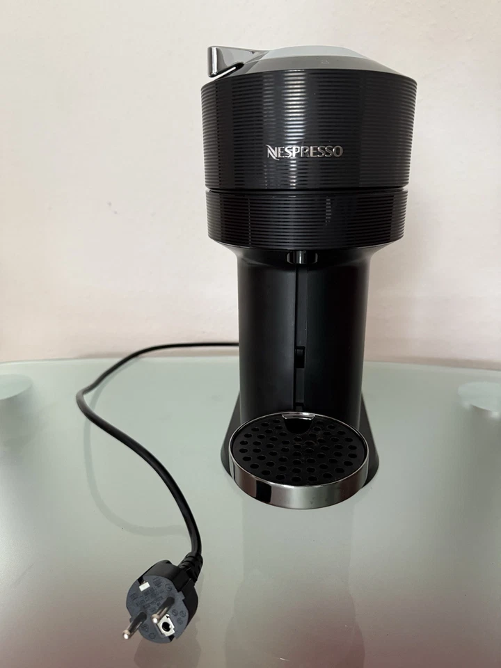 Nespresso Vertuo Next Kapselmaschine GCV1 - Bild 2 von 4