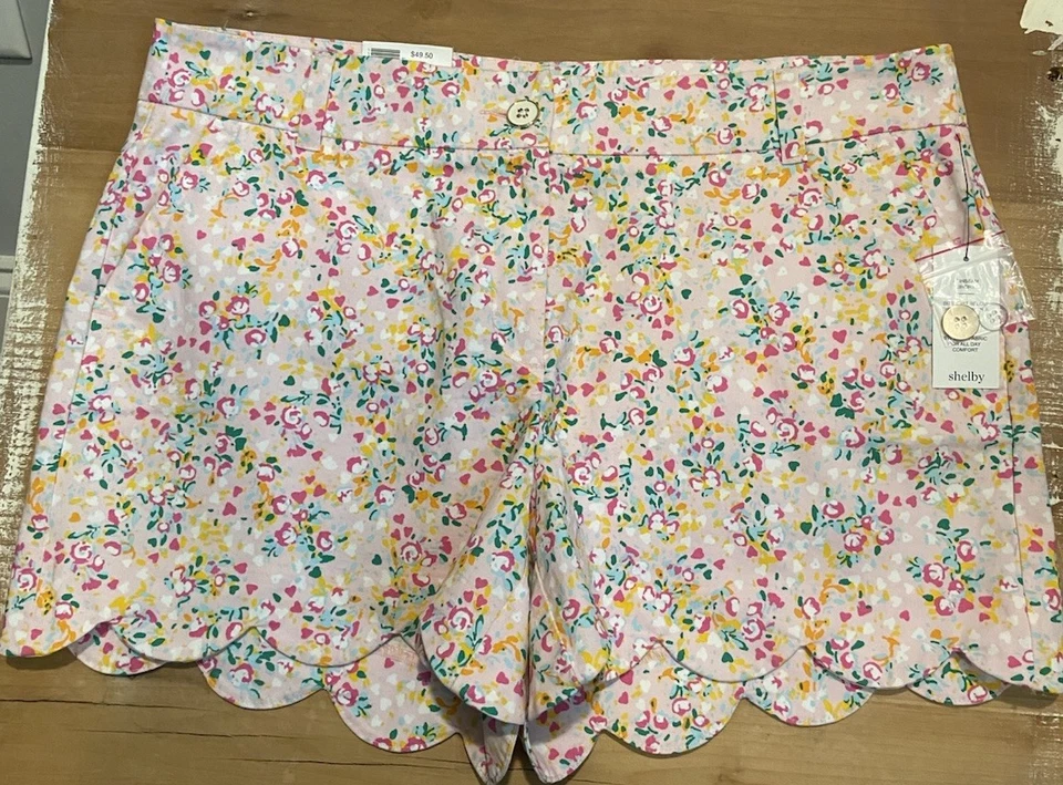 Camisas festoneadas Crown & Ivy Shelby en rosa floral talla 12 nuevas Foto 2 de 4