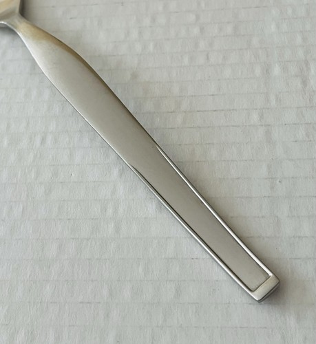 Noritake 18/8 Stainless Fantasy Dinner Fork 8 1/2 Inches Satin Vintage Japan - Picture 2 of 5