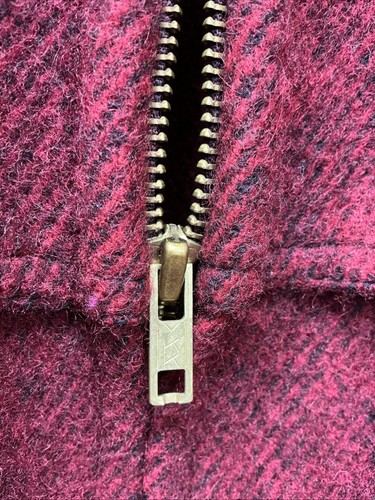 Johnson Woolen Mills Jac-Shirt Full Zip Deep Red - Size L / XL - USA, Vermont - Picture 10 of 16