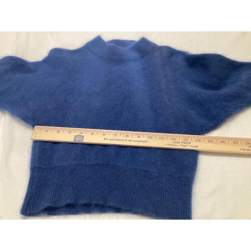 Rafaella petite small blue angora, lambs wool, nylon sweater vintage - Image 3 of 4