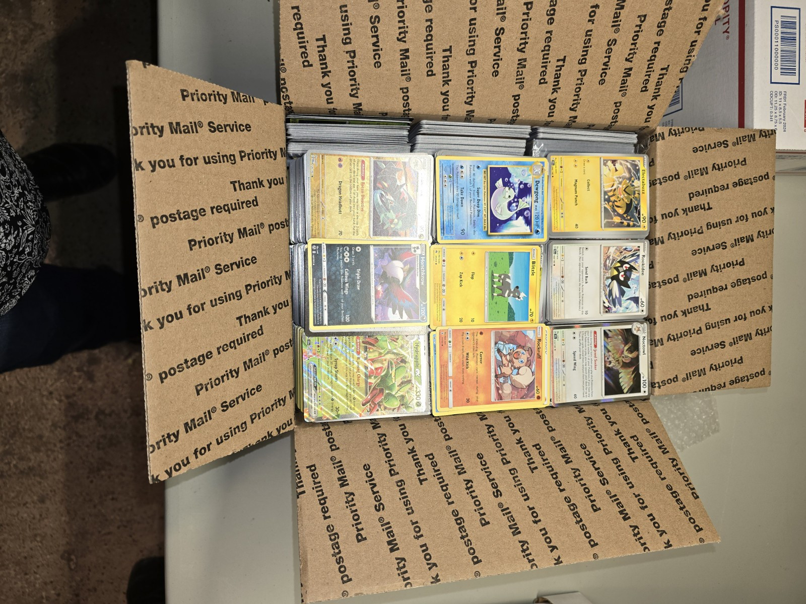 4000 Pokemon Cards - Bulk Card Lot