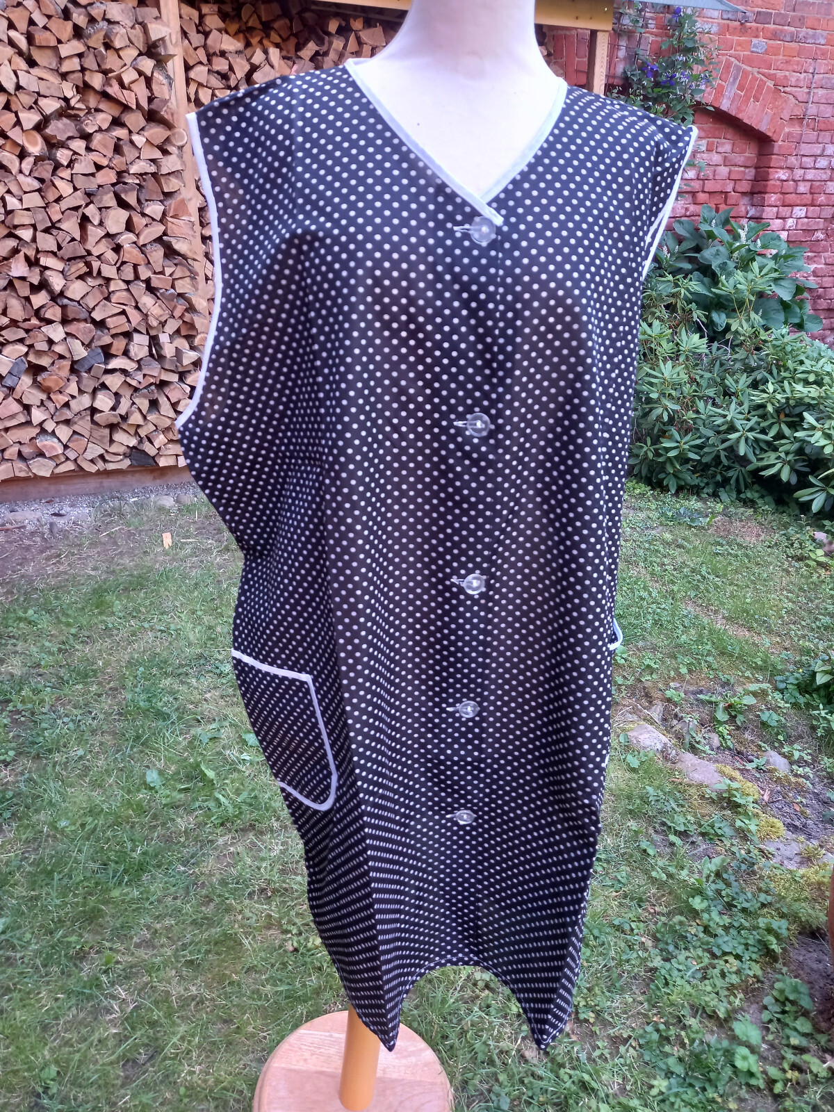 Bild 1 von 3