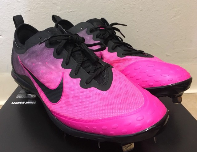 nike women's hyperdiamond softball cleats