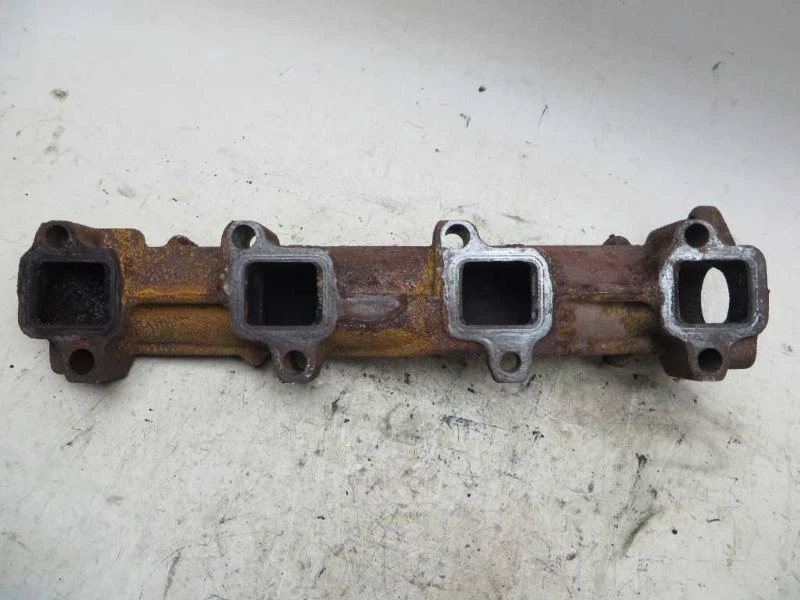 COLECTOR ESCAPE IZQUIERDO CONDUCTOR 6.6L SE ADAPTA 01-15 SIERRA 2500 PICKUP 115556 Foto 2 de 4