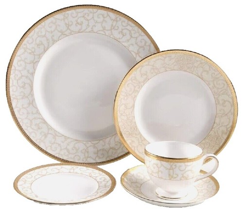 希少！ウェッジウッド　チェスター(R4446) Wedgwood Chester 5 Piece Place Setting R4446 | eBay