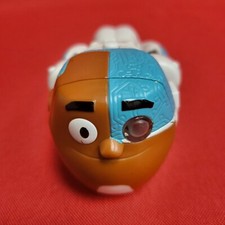 2015 Burger King Cyborg Teen Titans DC Comics Eye Lights Up 4" Figure Toy