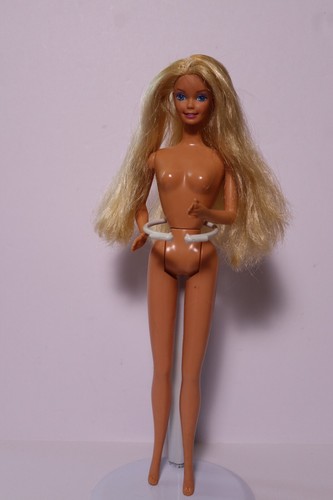 VIntage Mattel 1991 Ice Capades Barbie Nude *See photos - Picture 3 of 15