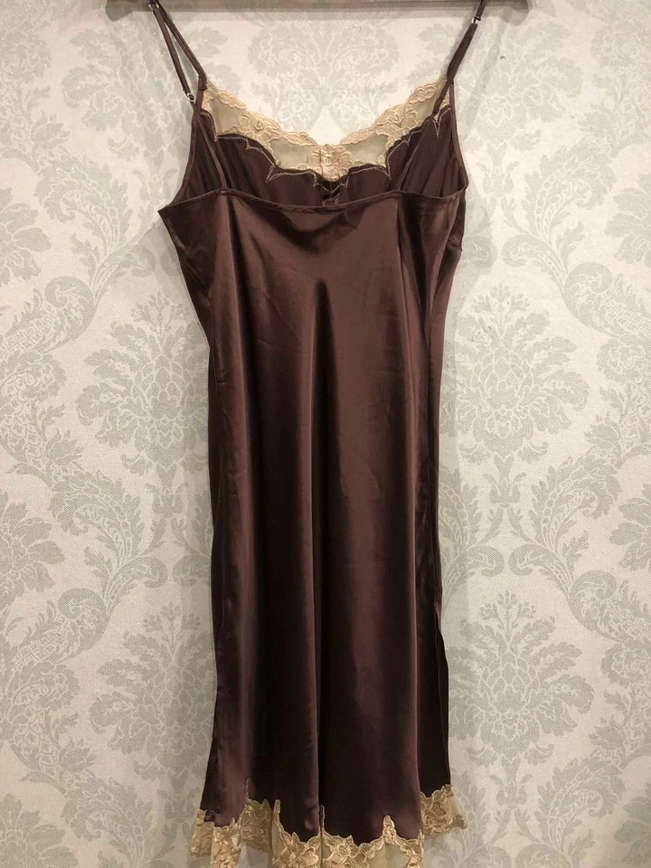 La Senza Sexy Lace and Silk Kimono Lingerie Robe and nightgown - Image 4 of 4