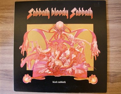 BLACK SABBATH Sabbath Bloody Sabbath Vinyl LP 1973 WWA UK Press VG+/VG+