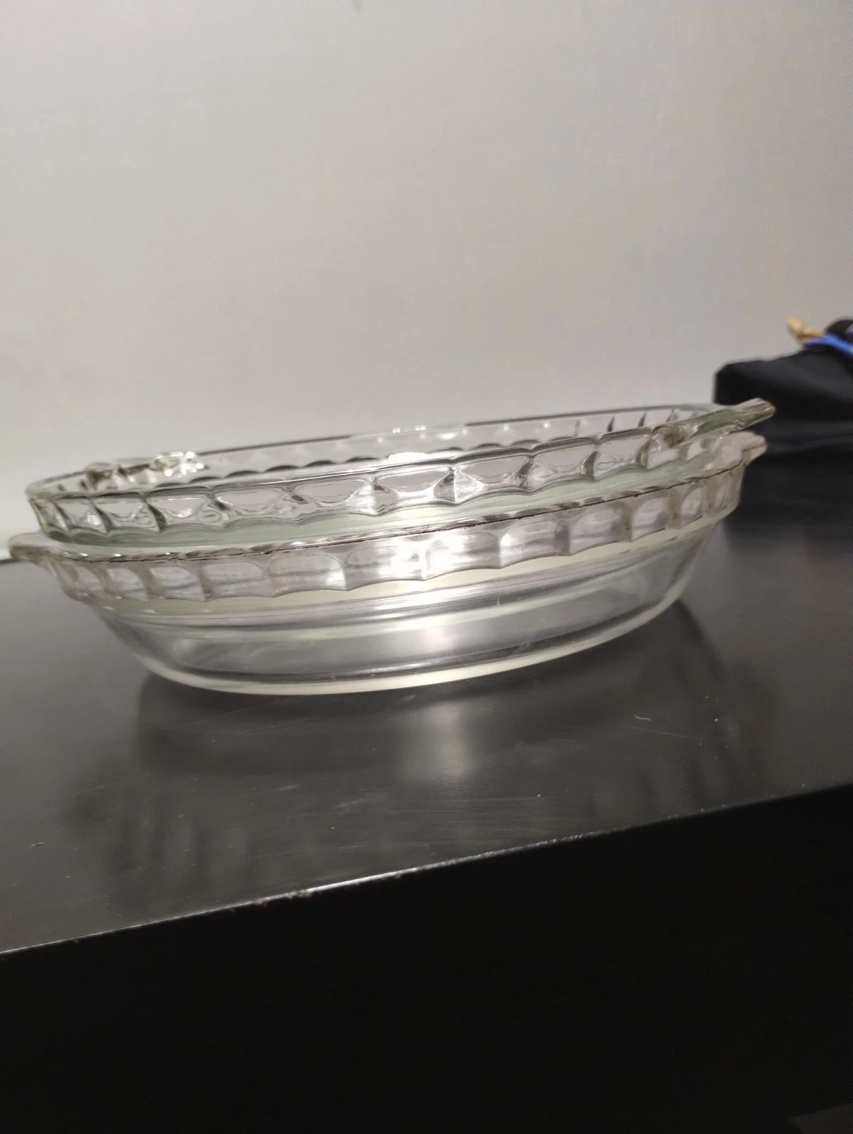 PYREX Clear Glass 9 Inch Round Oven Safe Pie Dish Two-Piece Set
Opens in a new window or tab