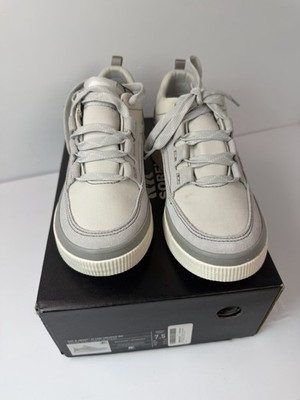 Sorel Women Out N About IV Low-Top Sneakers Size US 7.5 Moonstone / Sea Salt