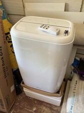 BLYSS LOCAL AIR CONDITIONER CLIMATISEUR LOCAL 3500W / 12000BTU BL LAC 12-05R