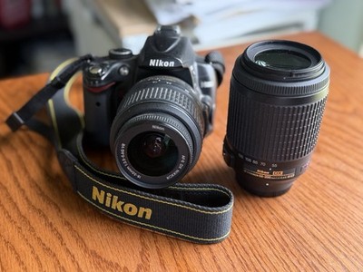 ⭐️Nikon D5000 Digital SLR Camera w/ AF-S DX Nikkor 18-55mm & 55