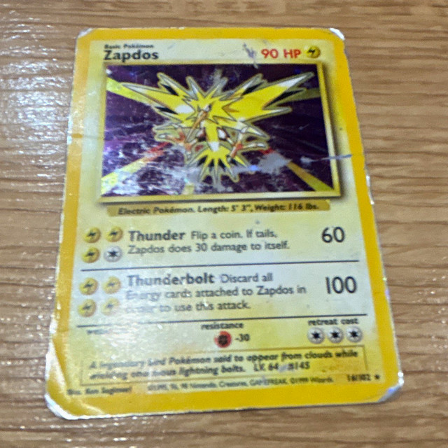 Zapdos #16 (Base Set (1999))