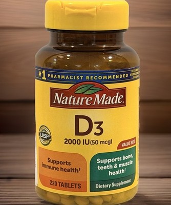 Nature Made Vitamin D3 - 2000 IU (50mcg) Value Size 220 Tablets. Exp 10/26.