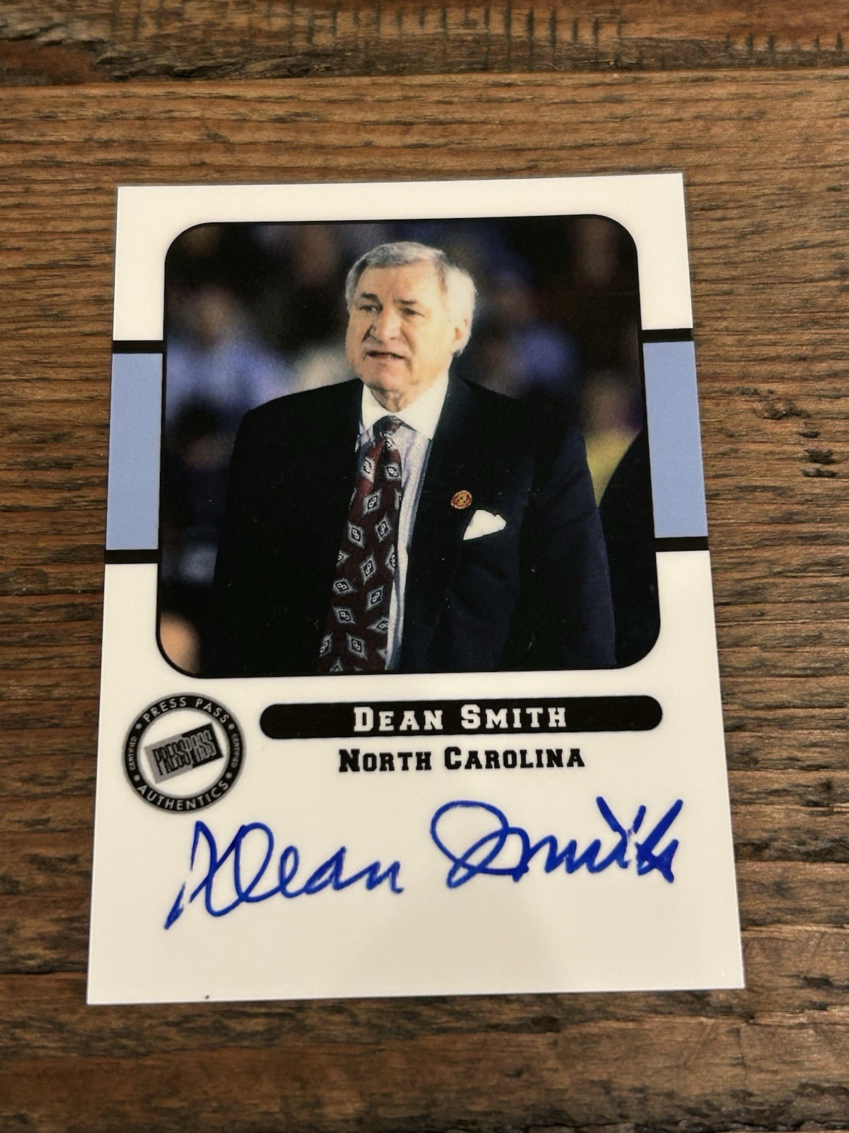 Dean Smith 2005 Press Pass Basketball On Card Auto UNC North Carolina Basketball 