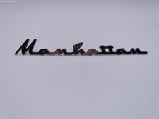 792754 Kaiser Manhattan Fender Emblem 1953-1954 792754 Kaiser Manhattan Fender Emblem 1953-1954