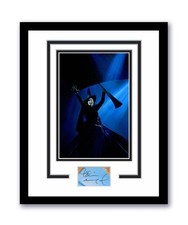 Wicked Idina Menzel Autographed Signed 11x14 Framed Photo Broadway ACOA