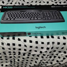 Logitech Wireless Desktop MK320 Cordless Keyboard  Mouse 920-002836