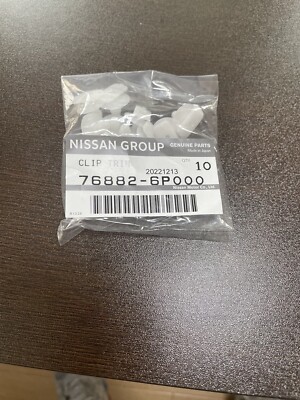 NISSAN SKYLINE GT-R 76882-6P000 / 76848-35F00 MOLDING CLIP SET | eBay