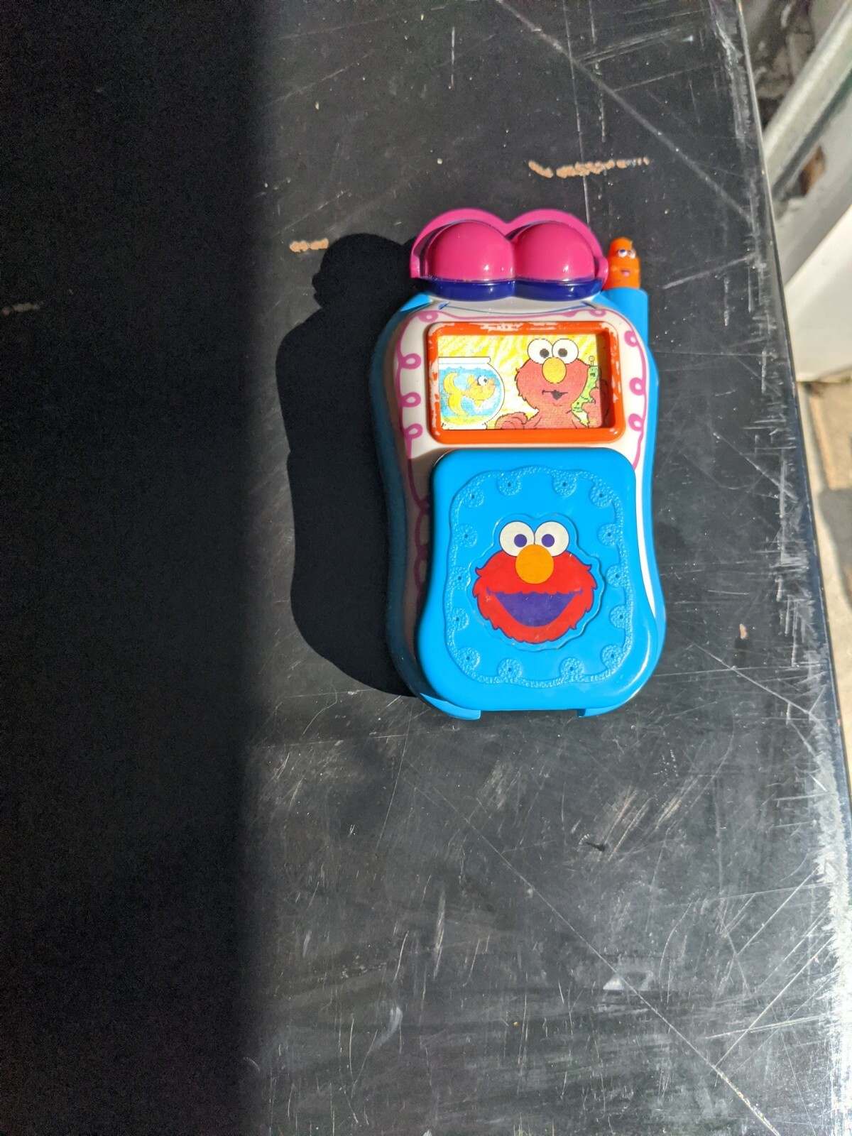 elmo cell phone toy