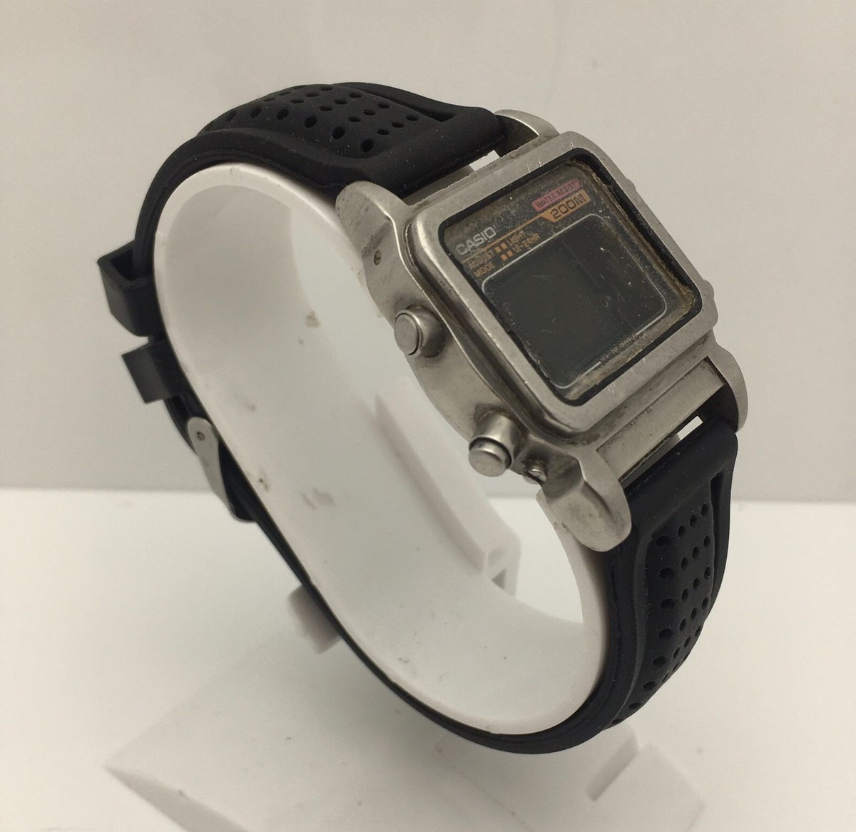 Vintage Casio Digital DW-1100 200M Men's Wristwatch For Parts