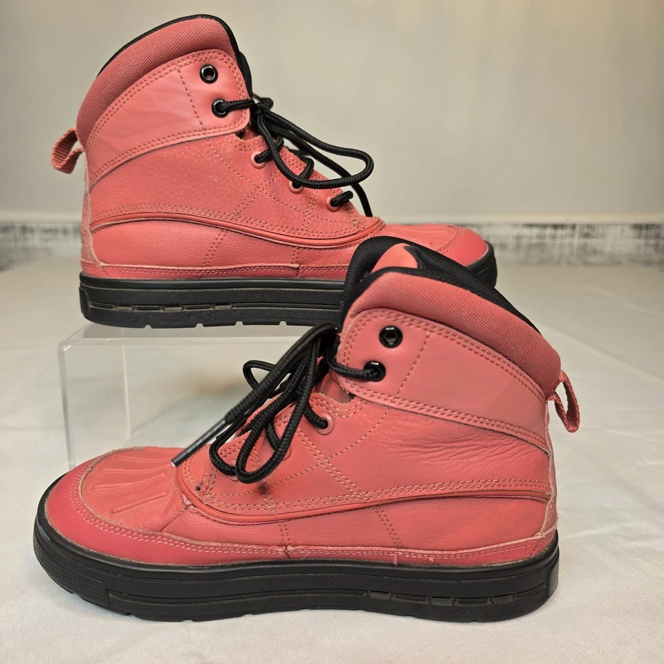 Nike 524873-800 Woodside 2 Alta Distancia Unisex Niños’s Talla 2Y Botas Impermeables Foto 2 de 4