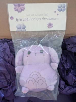 Tatcha Jiyu Chan Purple Bunny Bounce Plushie Keychain Limited Edition 