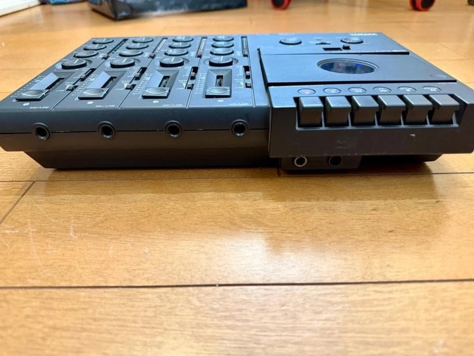 YAMAHA MT50 Multitrack Cassette Tape Recorder 4 track Tested w/ Power Cable Used - Image 3 of 4