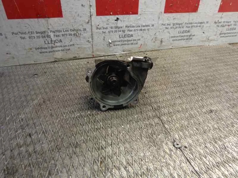 POMPE À EAU / 372773 POUR MAZDA PREMACY CP 2.0 TURBODIESEL CAT - Photo 2/4