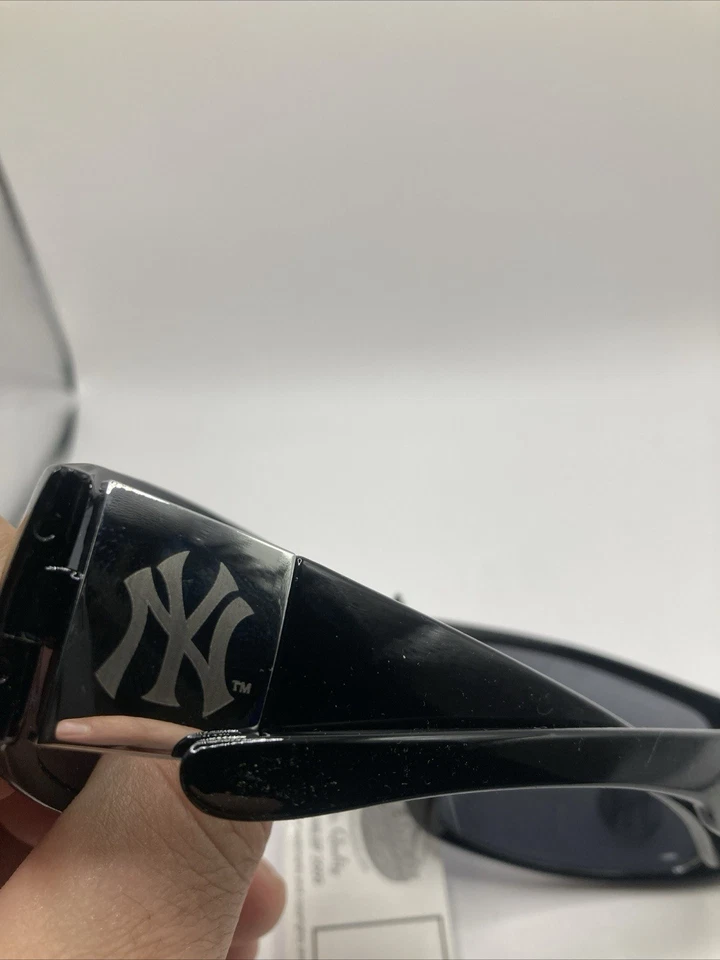 New York Yankees Chrome Wrap Sunglasses MLB Licensed Baseball Eyewear - Image 4 of 4
