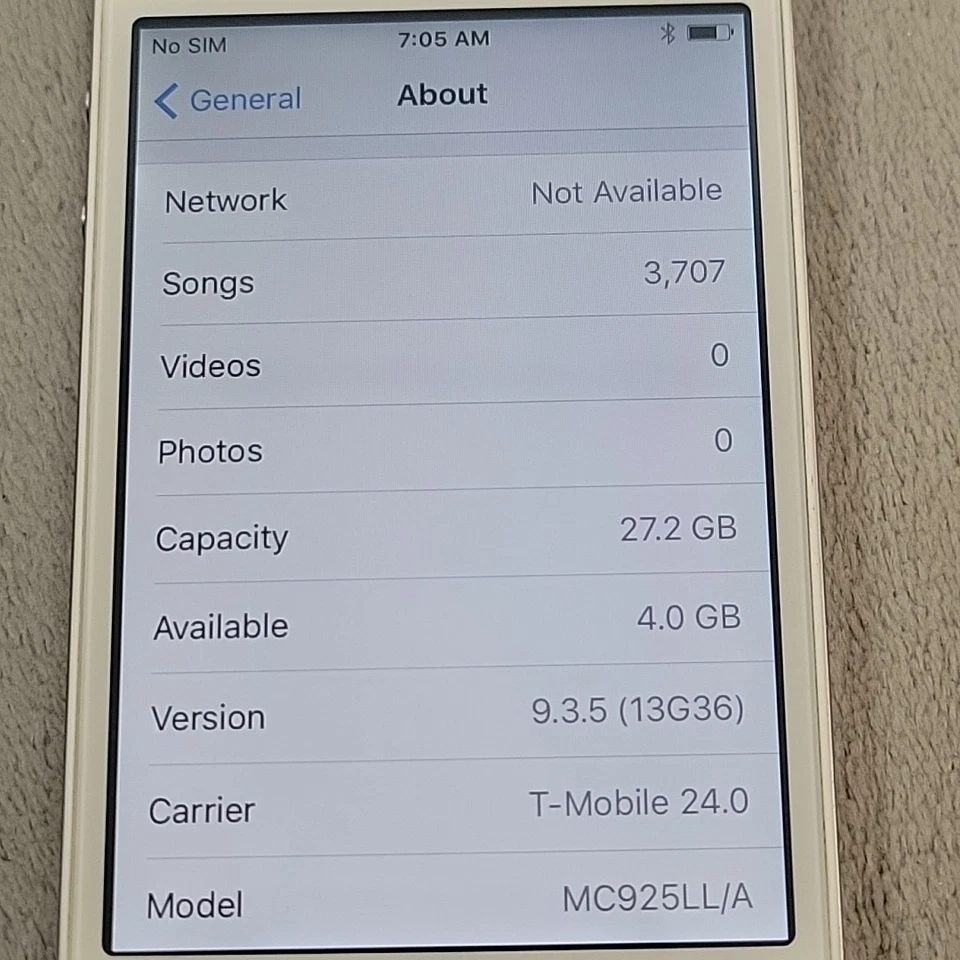 Apple iPhone 4s 32 GB Blanco Desbloqueado A1387 - iOS 9.3.5 - 3707 CANCIONES - *LEER* Foto 3 de 4